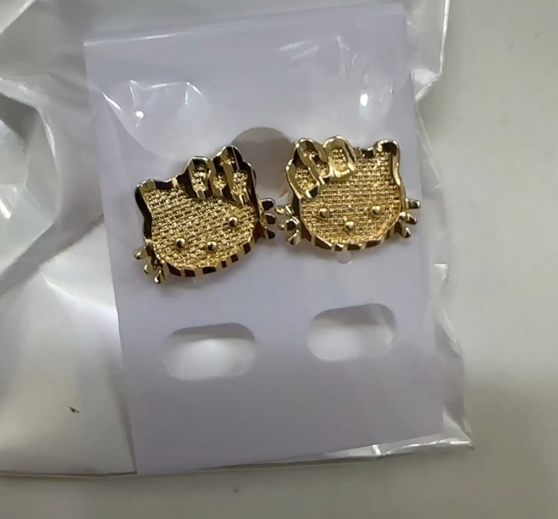Hello Kitty Earrings